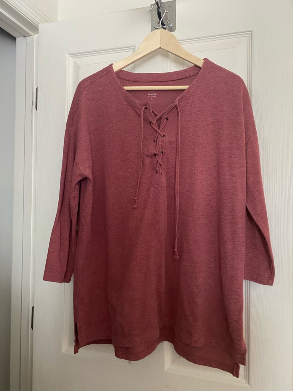 LOFT Lace-Up V-Neck Tunic Top - Rosewood Large